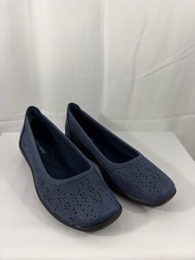 NWT Easy Spirit Women’s Size 6.5 Navy Blue Ballet Flats